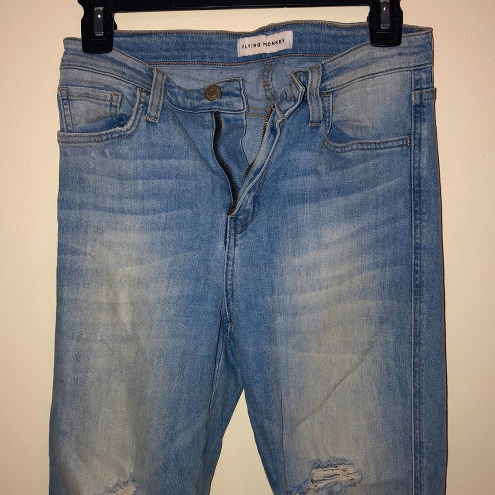 Light Wash Distressed High Rise Jeans size 27